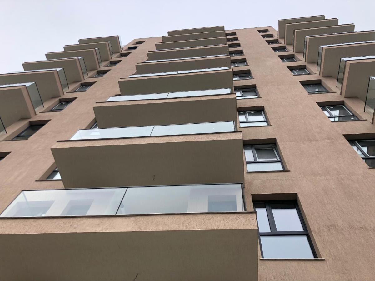 Fancy Penthouse Studio With Lakeview W10 Bucareste Exterior foto