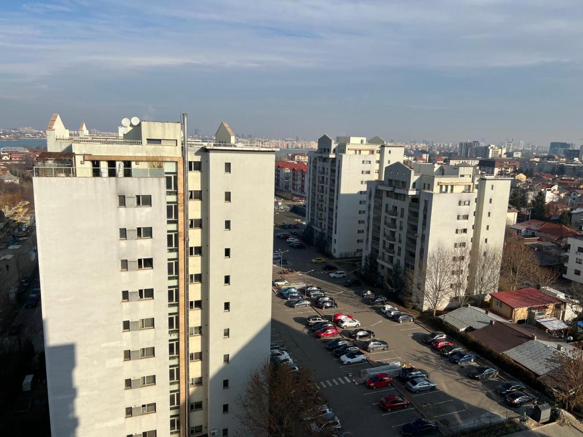 Fancy Penthouse Studio With Lakeview W10 Bucareste Exterior foto