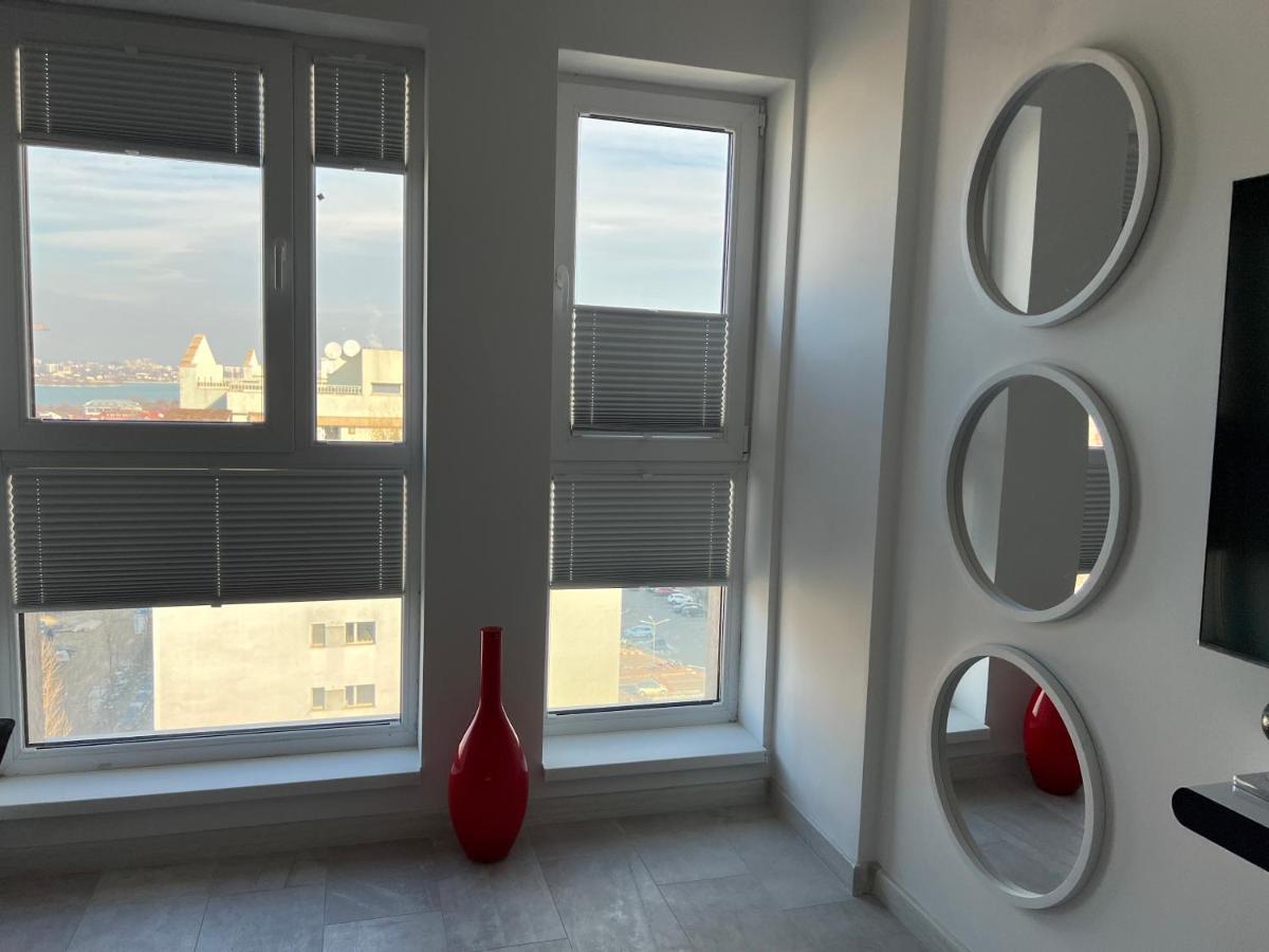 Fancy Penthouse Studio With Lakeview W10 Bucareste Exterior foto