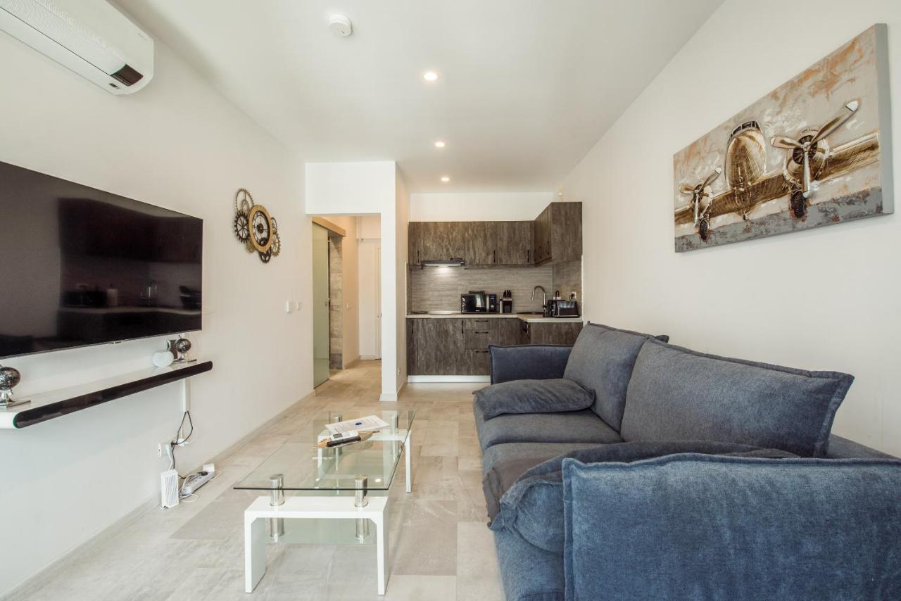 Fancy Penthouse Studio With Lakeview W10 Bucareste Exterior foto