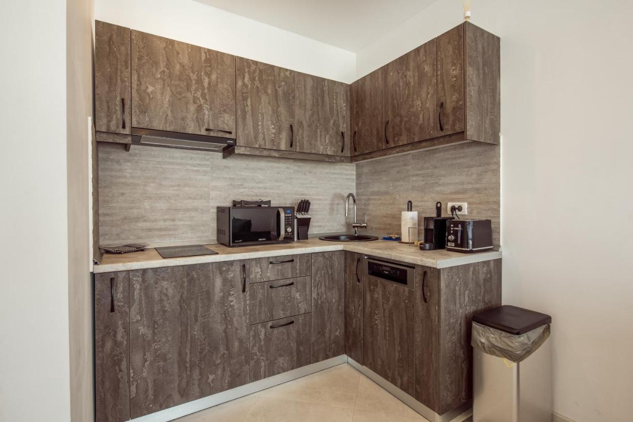 Fancy Penthouse Studio With Lakeview W10 Bucareste Exterior foto